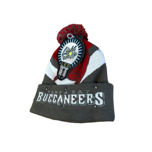 FOCO Buccaneers Big Logo Colorblock Light Up Knit Beanie - Picture 2 of 4